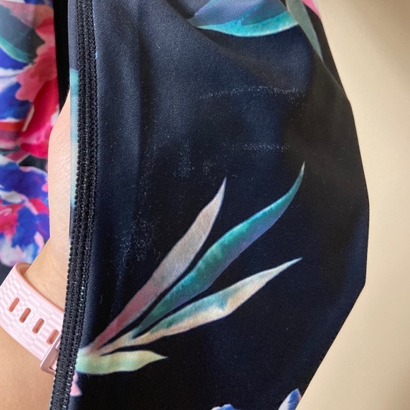 Carbon38 Romantic Floral High Rise Full Length Leggings - Picture 8 of 10